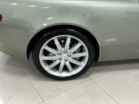 USED 2004 04 ASTON MARTIN DB9 5.9 Coupe 2dr Petrol Seq (394 g/km, 450 bhp) FSH 16 SERVICES + LOW MILEAGE + GHILLIES GREEN + MOON SHADOW LTHR!