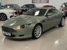 USED 2004 04 ASTON MARTIN DB9 5.9 Coupe 2dr Petrol Seq (394 g/km, 450 bhp) FSH 16 SERVICES + LOW MILEAGE + GHILLIES GREEN + MOON SHADOW LTHR!