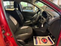 USED 2015 65 DACIA SANDERO STEPWAY 0.9 TCe Laureate Hatchback 5dr Petrol Manual Euro 6 (s/s) (90 ps) 