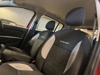 USED 2015 65 DACIA SANDERO STEPWAY 0.9 TCe Laureate Hatchback 5dr Petrol Manual Euro 6 (s/s) (90 ps) 