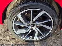 USED 2017 67 DS AUTOMOBILES DS 4 1.2 PureTech Connected Chic Hatchback 3dr Petrol EAT6 Euro 6 (s/s) (110 ps) 