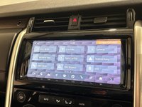 USED 2017 17 LAND ROVER DISCOVERY 3.0 TD V6 HSE Luxury SUV 5dr Diesel Auto 4WD Euro 6 (s/s) (258 ps) Electric Deployable Towbar