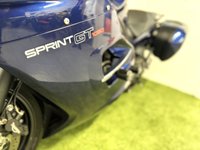 USED 2011 61 TRIUMPH Sprint GT 1050 1050cc FSH - Colour Coded Panniers - Heated Grips - R&G Crash Bungs