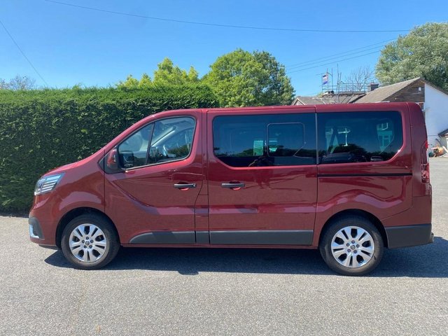 2022 RENAULT TRAFIC - Photo 5