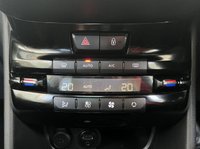 USED 2017 17 PEUGEOT 2008 1.6 BlueHDi GT Line SUV 5dr Diesel Manual Euro 6 (s/s) (120 ps) Apple CarPlay - Panoramic Roof