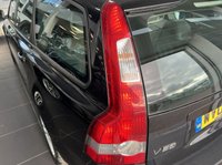 USED 2007 07 VOLVO V50 1.8 SE Estate 5dr Petrol Manual (174 g/km, 125 bhp) Winter Pack - Dual Zone Climate