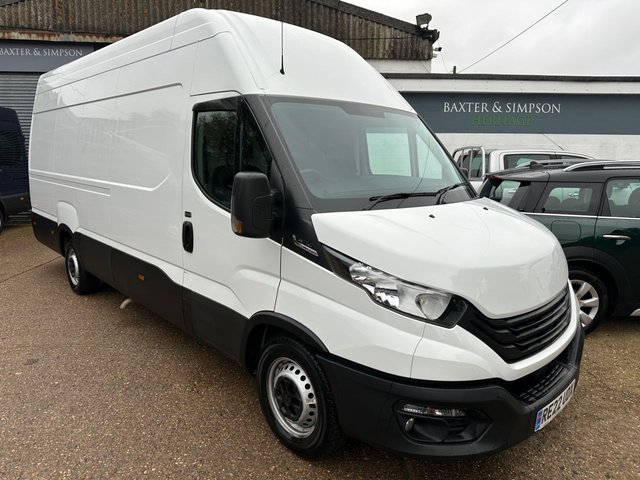 View our IVECO DAILY