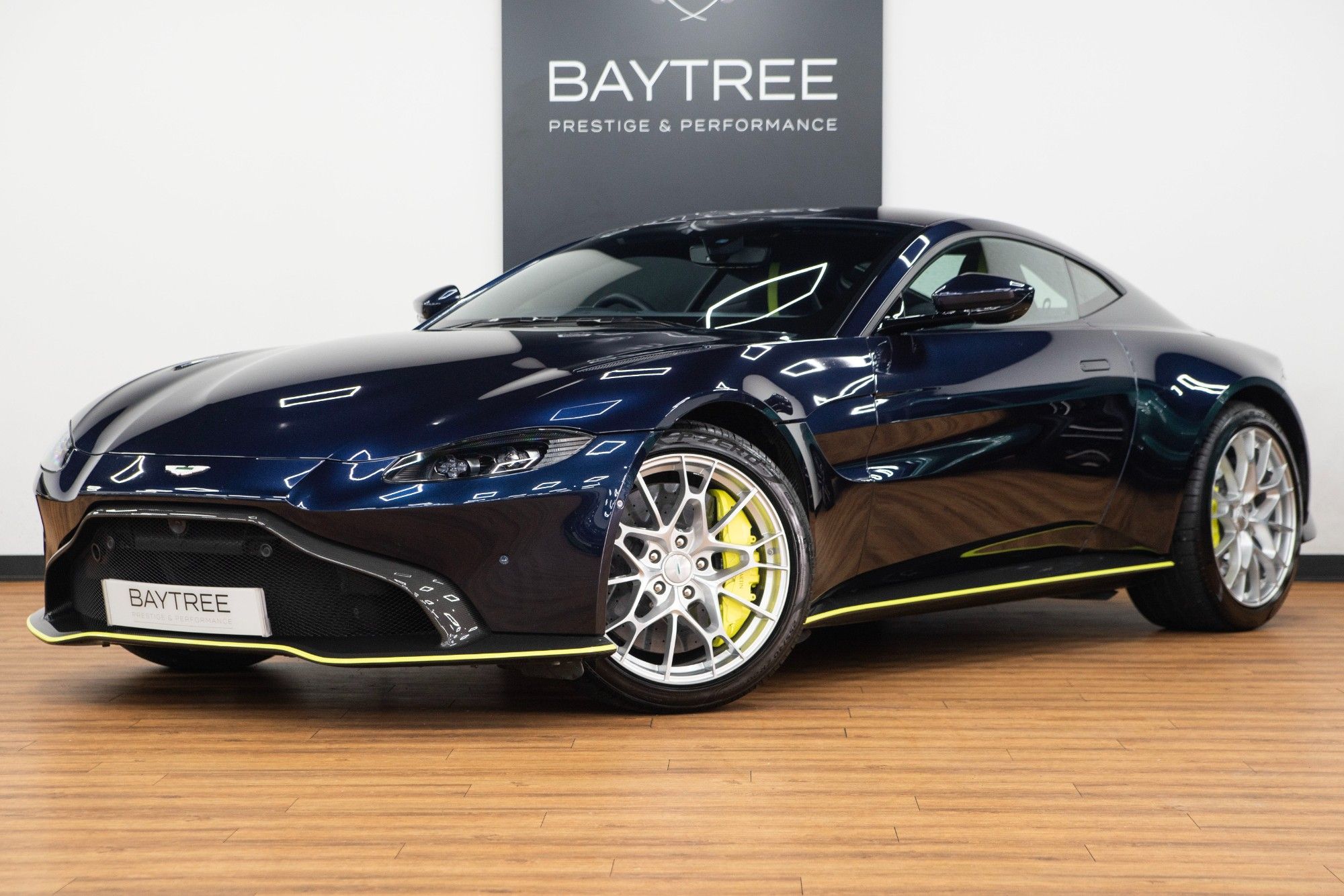 USED 2020 70 ASTON MARTIN VANTAGE 4.0 V8 AMR Hero 