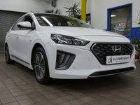 USED 2021 21 HYUNDAI IONIQ 1.6 h-GDi 8.9kWh Premium SE Hatchback 5dr Petrol Plug-in Hybrid DCT Euro 6 (s/s) (141 ps) SAT NAV LEATHER HEATED SEATS REAR VIEW CAMERA CRUISE CONTROL PARKING SENSORS 1 OWNER HYUNDAI WARRANTY TILL MAY 2026
