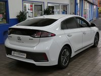 USED 2021 21 HYUNDAI IONIQ 1.6 h-GDi 8.9kWh Premium SE Hatchback 5dr Petrol Plug-in Hybrid DCT Euro 6 (s/s) (141 ps) SAT NAV LEATHER HEATED SEATS REAR VIEW CAMERA CRUISE CONTROL PARKING SENSORS 1 OWNER HYUNDAI WARRANTY TILL MAY 2026