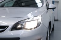 USED 2014 63 VAUXHALL ASTRA 1.7 CDTi ecoFLEX Tech Line Sports Tourer 5dr Diesel Manual Euro 5 (s/s) (110 ps) &pound;20 Tax, Satellite Navigation, Cruise Control