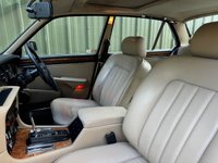 USED 1988 F DAIMLER DOUBLE SIX 5.3 Double Six Automatic Saloon 