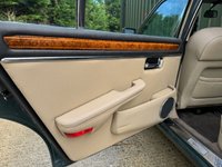 USED 1988 F DAIMLER DOUBLE SIX 5.3 Double Six Automatic Saloon 