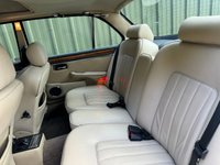 USED 1988 F DAIMLER DOUBLE SIX 5.3 Double Six Automatic Saloon 