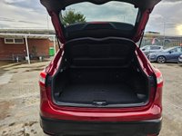 USED 2015 15 NISSAN QASHQAI 1.6 dCi Tekna SUV 5dr Diesel XTRON 2WD Euro 5 (s/s) (130 ps) Low Mileage 60156