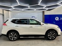 USED 2015 65 NISSAN X-TRAIL 1.6 dCi Tekna SUV 5dr Diesel XTRON Euro 5 (s/s) (130 ps) Panoramic Roof, Reverse Camera, 7 Seats
