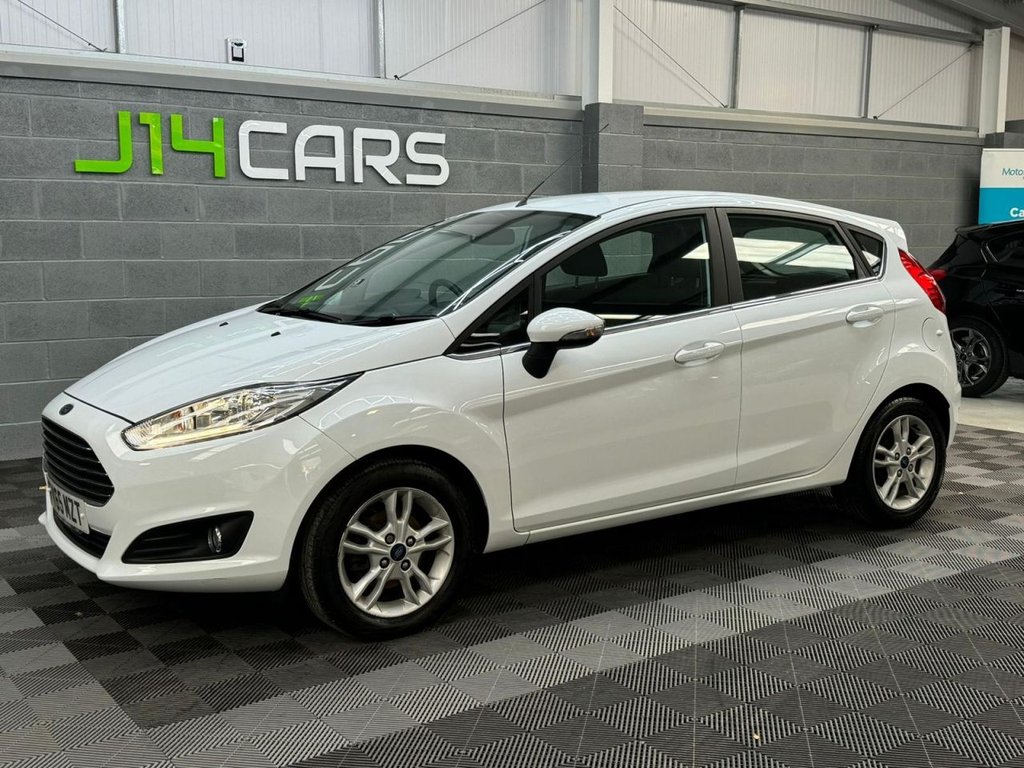 Ford Fiesta 1.0t Ecoboost Zetec Hatchback 5dr Petrol Manual Euro 6 (s/S ...
