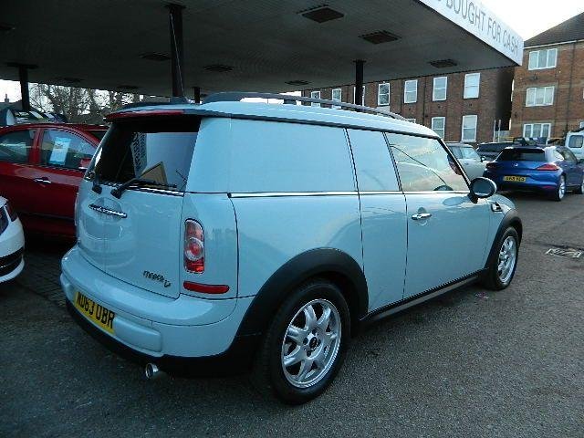 View our MINI CLUBVAN