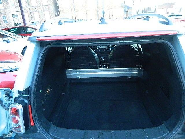 View our MINI CLUBVAN