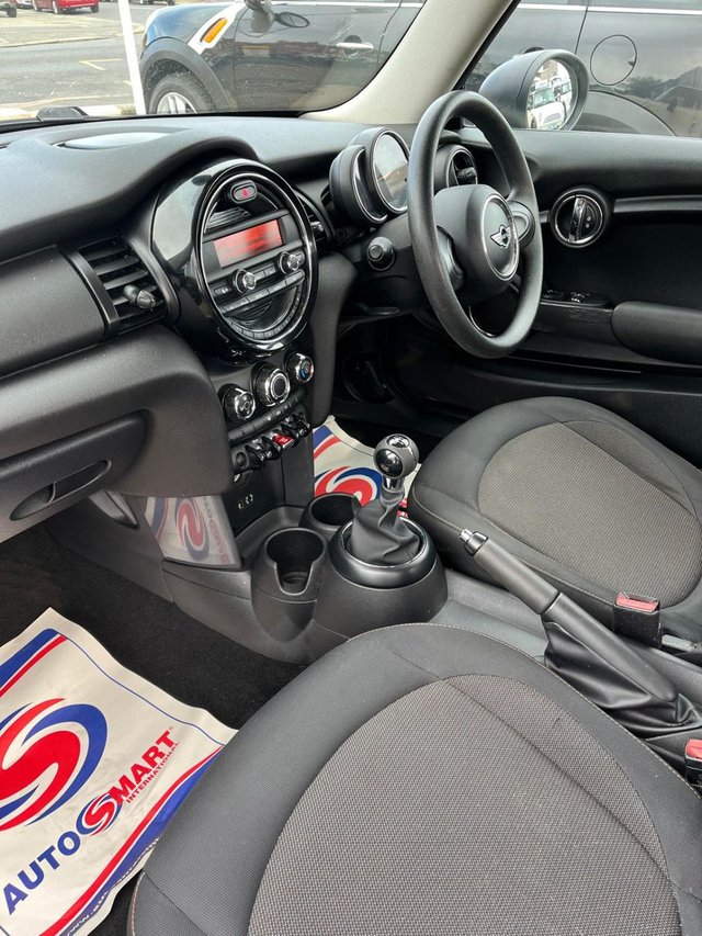 2015 MINI HATCH - Photo 9
