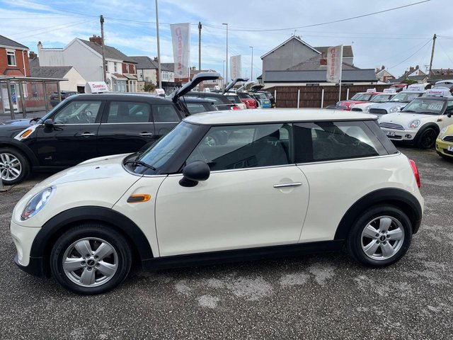 2015 MINI HATCH - Photo 6