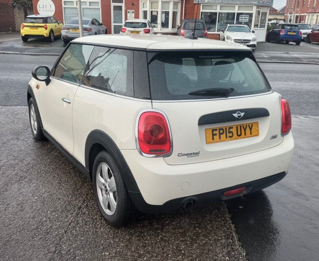 2015 MINI HATCH - Photo 4