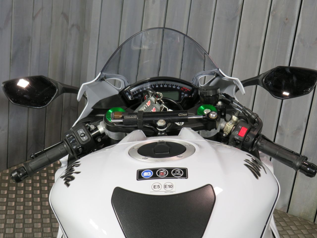moriken 白 2019 KAWASAKI NINJA ZX-10R WHITE with 4709 miles - Used
