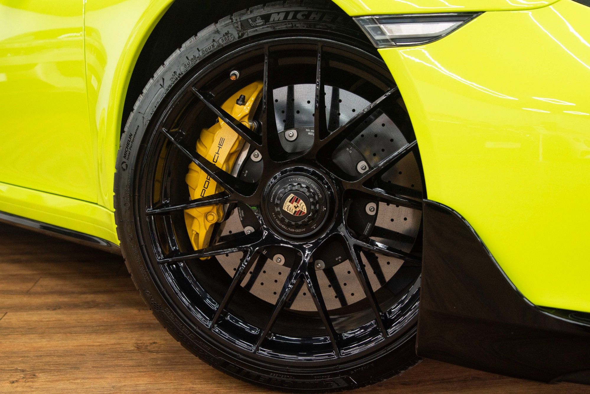USED 2018 18 PORSCHE 911 3.8T 991 Turbo S Coupe 