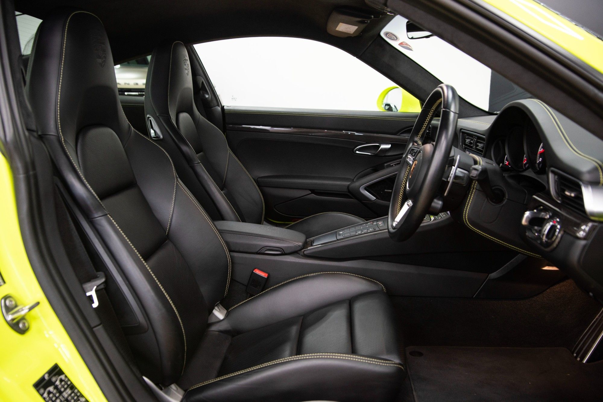 USED 2018 18 PORSCHE 911 3.8T 991 Turbo S Coupe 