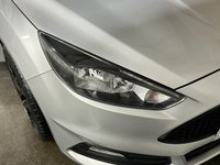 USED 2017 67 FORD FOCUS 2.0T EcoBoost ST-2 Hatchback 5dr Petrol Manual Euro 6 (s/s) (250 ps) Striking Moodust Silver , Part Leather Interior SYNC 3 Navigation,