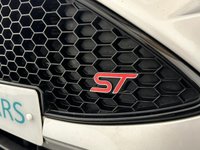 USED 2017 67 FORD FOCUS 2.0T EcoBoost ST-2 Hatchback 5dr Petrol Manual Euro 6 (s/s) (250 ps) Striking Moodust Silver , Part Leather Interior SYNC 3 Navigation,