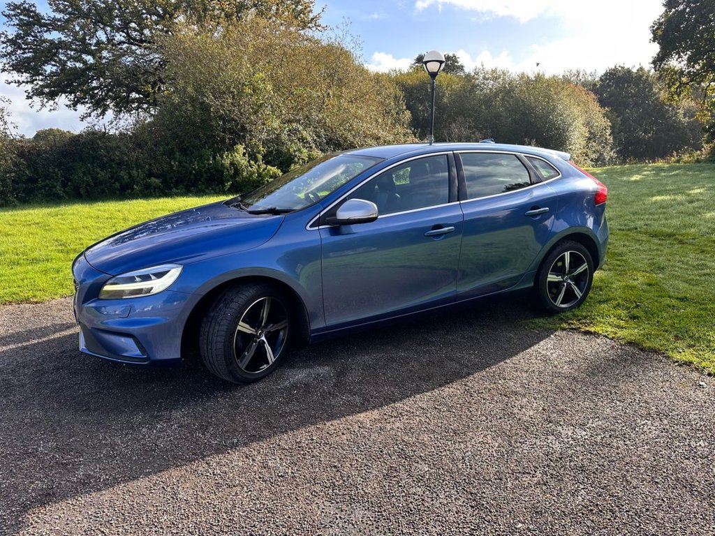 2016 Volvo V40 RDesign £6,395