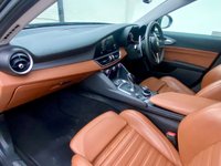 USED 2017 ALFA ROMEO GIULIA 2.0T Veloce Saloon 4dr Petrol Auto Euro 6 (s/s) (280 ps) ...STUNNING VELOCEFOGLIO..
