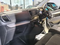 USED 2021 71 TOYOTA PROACE VERSO 1.5D Shuttle Medium MPV 5dr Diesel Manual MWB Euro 6 (s/s) (9 Seat) (120 ps) Full service his, One owner