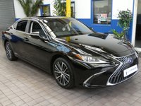 USED 2022 22 LEXUS ES 2.5 300h Saloon 4dr Petrol Hybrid E-CVT Euro 6 (s/s) (218 ps) SAT NAV LEATHER HEATED SEATS STEERING WHEEL REAR VIEW CAMERA SUNROOF 1 OWNER SERVICE HISTORY LEXUS WARRANTY TILL 2032