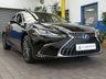 USED 2022 22 LEXUS ES 2.5 300h Saloon 4dr Petrol Hybrid E-CVT Euro 6 (s/s) (218 ps) SAT NAV LEATHER HEATED SEATS STEERING WHEEL REAR VIEW CAMERA SUNROOF 1 OWNER SERVICE HISTORY LEXUS WARRANTY TILL 2032