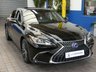USED 2022 22 LEXUS ES 2.5 300h Saloon 4dr Petrol Hybrid E-CVT Euro 6 (s/s) (218 ps) SAT NAV LEATHER HEATED SEATS STEERING WHEEL REAR VIEW CAMERA SUNROOF 1 OWNER SERVICE HISTORY LEXUS WARRANTY TILL 2032