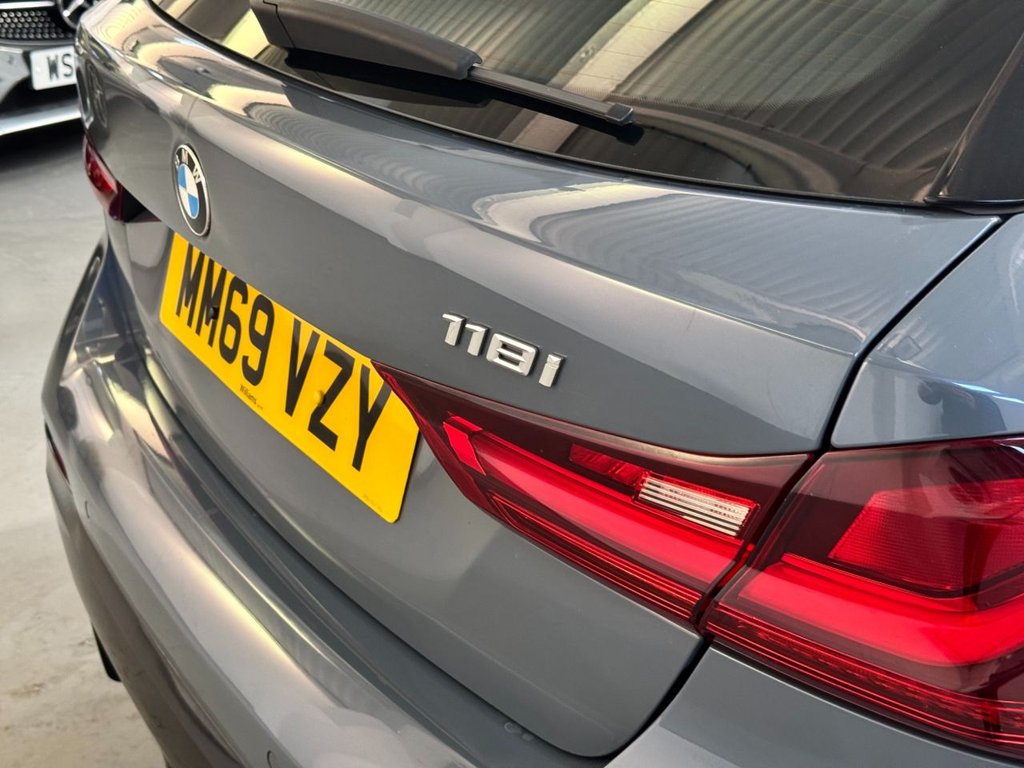 USED 2019 69 BMW 1 SERIES 1.5 118i M Sport Hatchback 5dr Petrol DCT Euro 6 (s/s) (140 ps) 