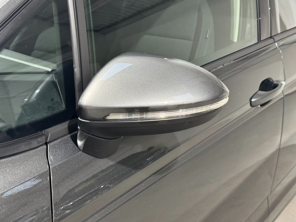 USED 2020 70 VOLKSWAGEN TOURAN 2.0 TDI SE MPV 5dr Diesel Manual Euro 6 (s/s) (150 ps) F/R SENSORS+ PRIVACY+ 7 SEATS