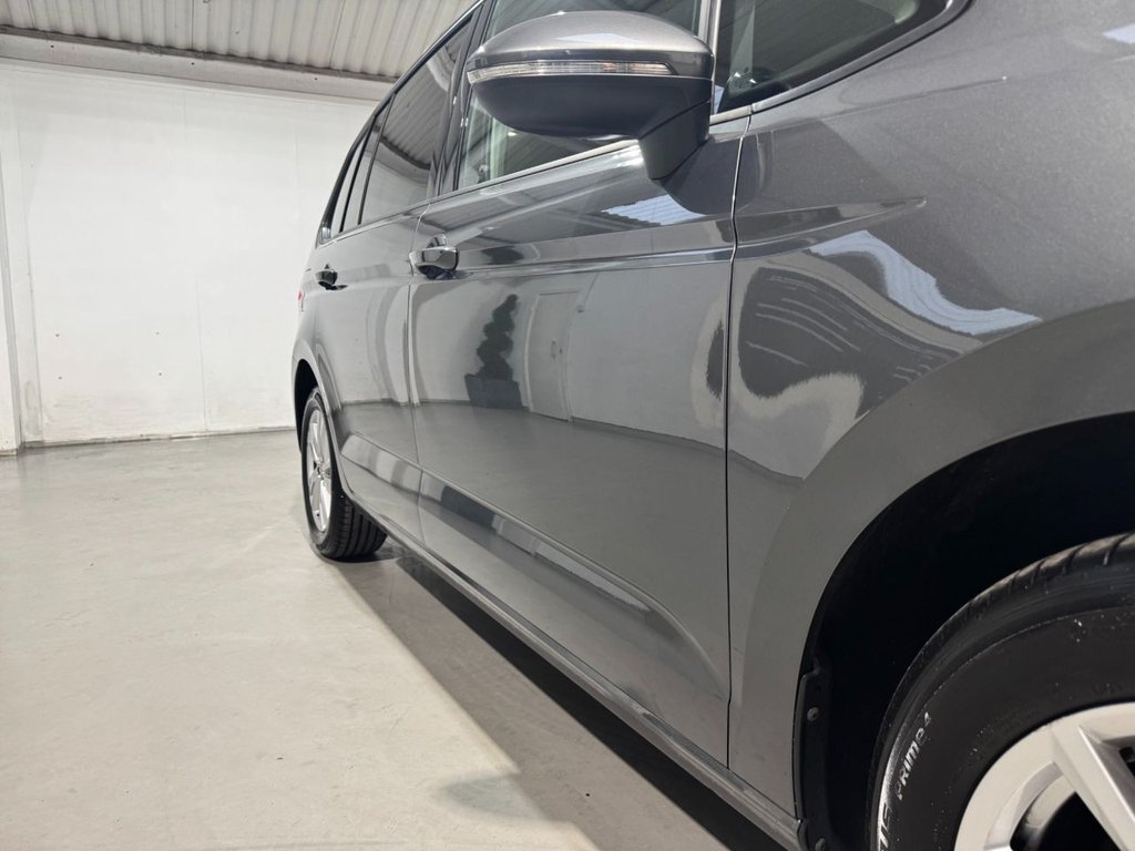 USED 2020 70 VOLKSWAGEN TOURAN 2.0 TDI SE MPV 5dr Diesel Manual Euro 6 (s/s) (150 ps) F/R SENSORS+ PRIVACY+ 7 SEATS