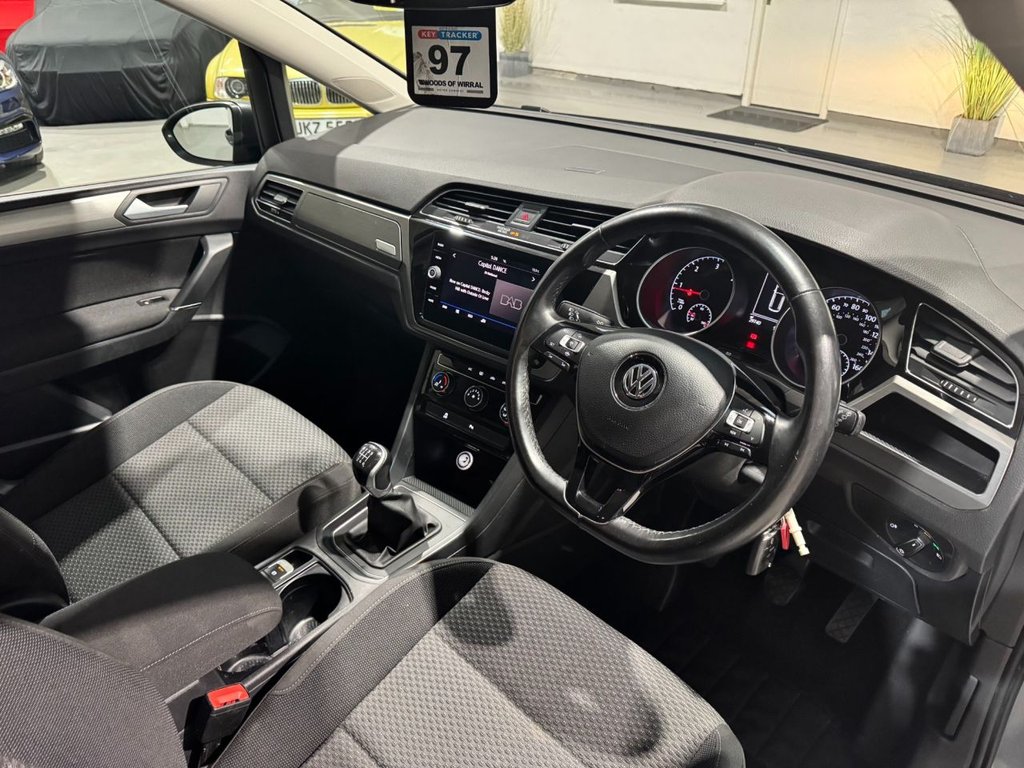 USED 2020 70 VOLKSWAGEN TOURAN 2.0 TDI SE MPV 5dr Diesel Manual Euro 6 (s/s) (150 ps) F/R SENSORS+ PRIVACY+ 7 SEATS