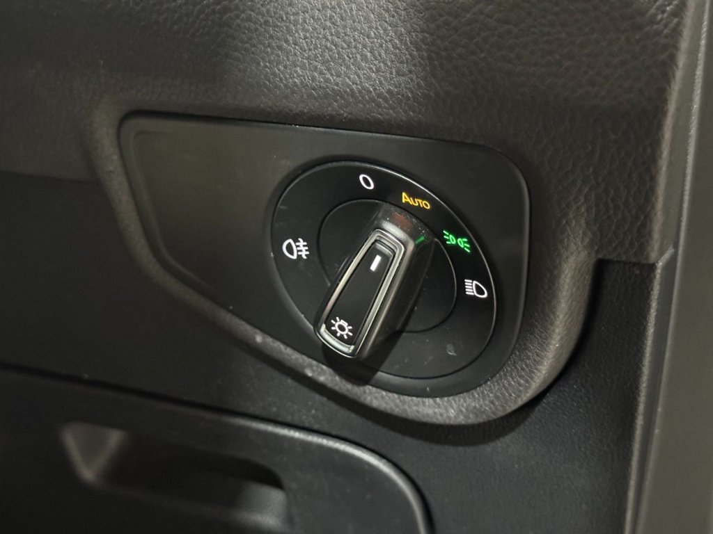 USED 2020 70 VOLKSWAGEN TOURAN 2.0 TDI SE MPV 5dr Diesel Manual Euro 6 (s/s) (150 ps) F/R SENSORS+ PRIVACY+ 7 SEATS