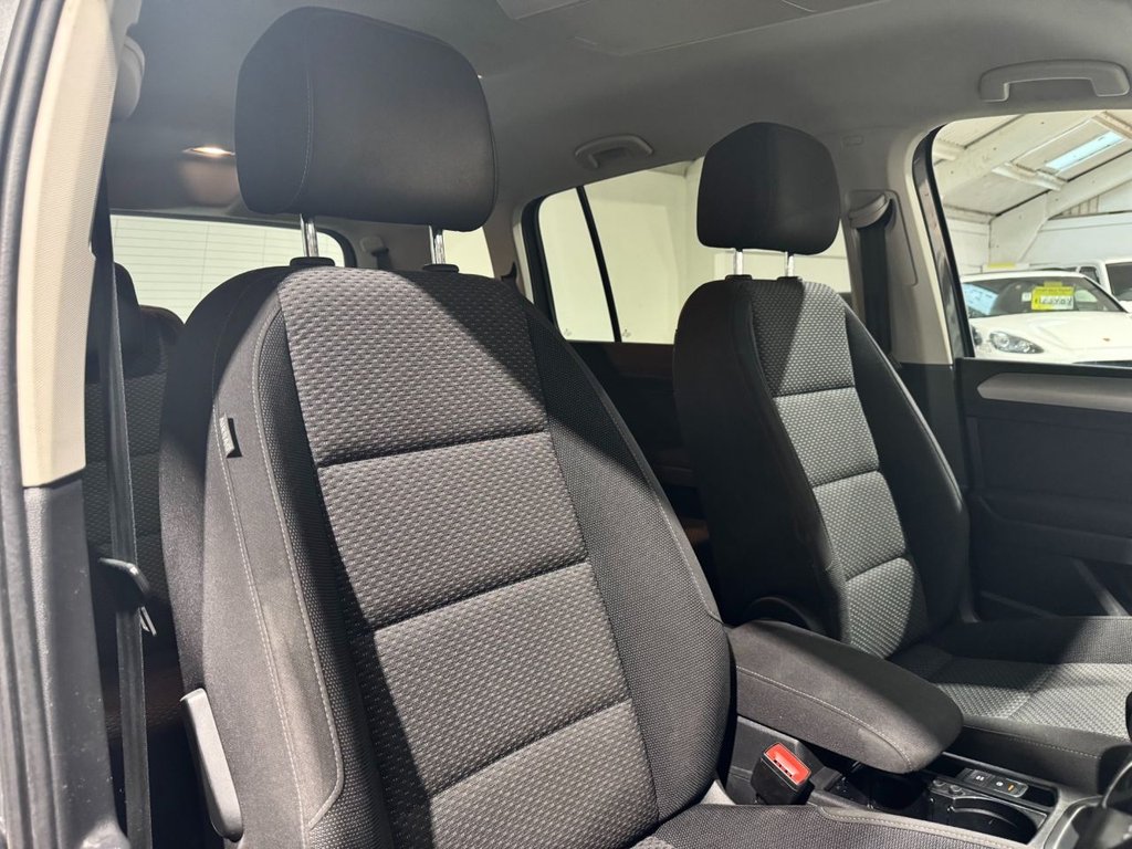USED 2020 70 VOLKSWAGEN TOURAN 2.0 TDI SE MPV 5dr Diesel Manual Euro 6 (s/s) (150 ps) F/R SENSORS+ PRIVACY+ 7 SEATS