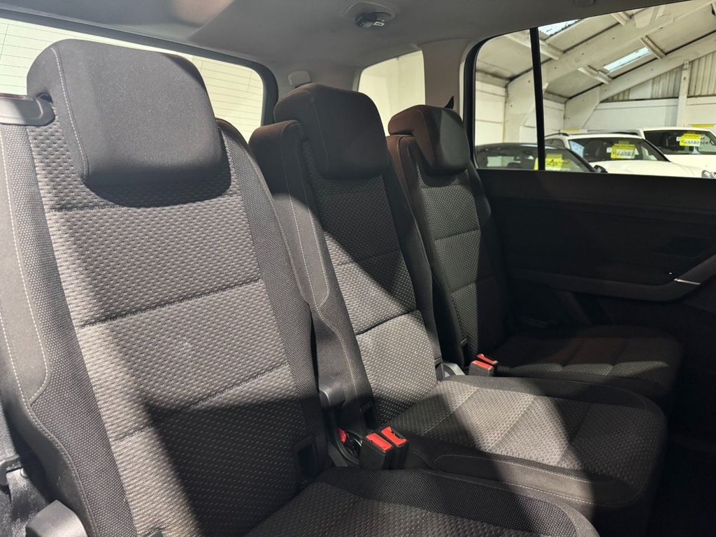 USED 2020 70 VOLKSWAGEN TOURAN 2.0 TDI SE MPV 5dr Diesel Manual Euro 6 (s/s) (150 ps) F/R SENSORS+ PRIVACY+ 7 SEATS