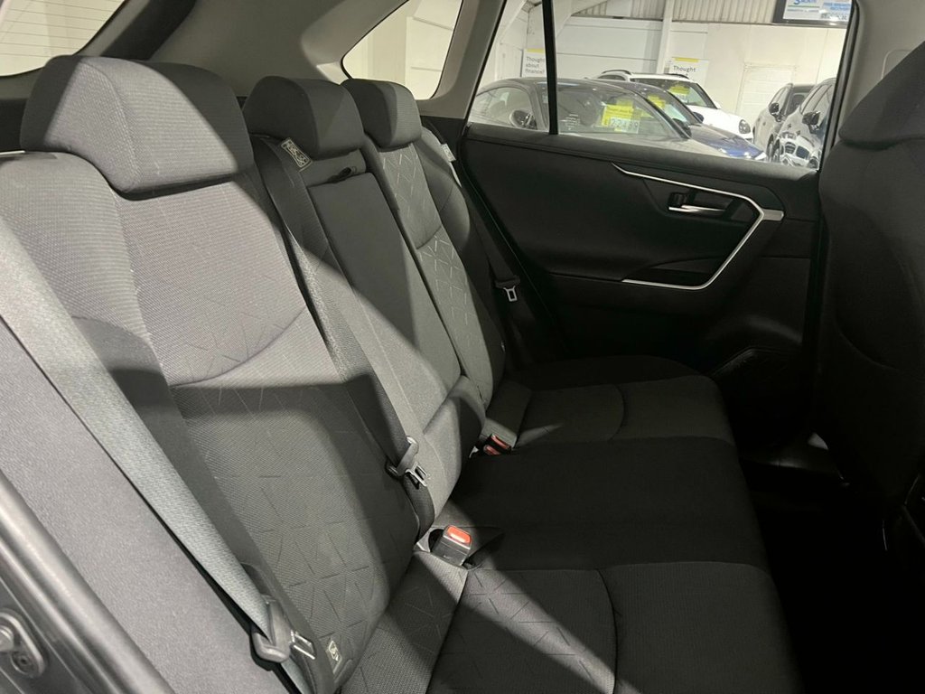 USED 2021 71 TOYOTA RAV4 2.5 VVT-h GPF Icon SUV 5dr Petrol Hybrid CVT Euro 6 (s/s) (218 ps) APPLE PLAY+REAR CAM+ PRIVACY