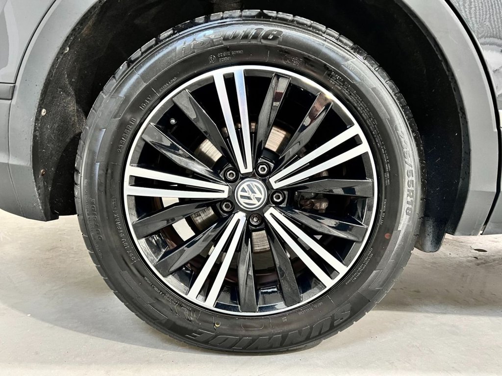 USED 2017 67 VOLKSWAGEN TIGUAN 2.0 TDI SE Navigation SUV 5dr Diesel Manual Euro 6 (s/s) (150 ps) 18"ALLOYS+F/R SENSORS+SAT NAV