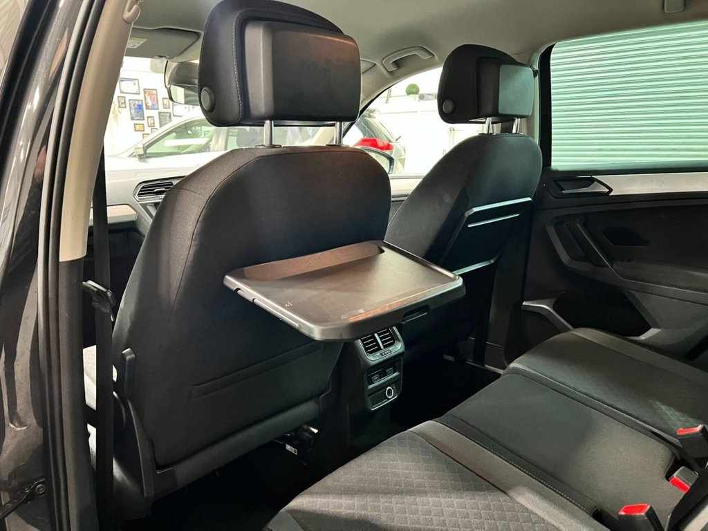 USED 2017 67 VOLKSWAGEN TIGUAN 2.0 TDI SE Navigation SUV 5dr Diesel Manual Euro 6 (s/s) (150 ps) 18"ALLOYS+F/R SENSORS+SAT NAV