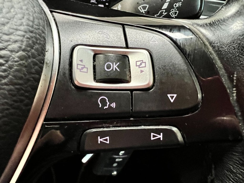 USED 2017 67 VOLKSWAGEN TIGUAN 2.0 TDI SE Navigation SUV 5dr Diesel Manual Euro 6 (s/s) (150 ps) 18"ALLOYS+F/R SENSORS+SAT NAV