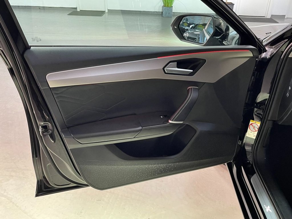 USED 2021 71 SEAT LEON 1.5 eTSI MHEV XCELLENCE Lux Estate 5dr Petrol Hybrid DSG Euro 6 (s/s) (150 ps) 18"ALLOY+HEATED SEATS+CAR PLAY