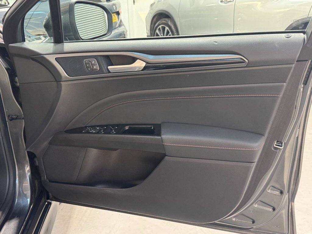 USED 2019 19 FORD MONDEO 2.0 TDCi ST-Line Edition Hatchback 5dr Diesel Powershift Euro 6 (s/s) (180 ps) SATNAV+19" ALLOYS+HEATED SEATS